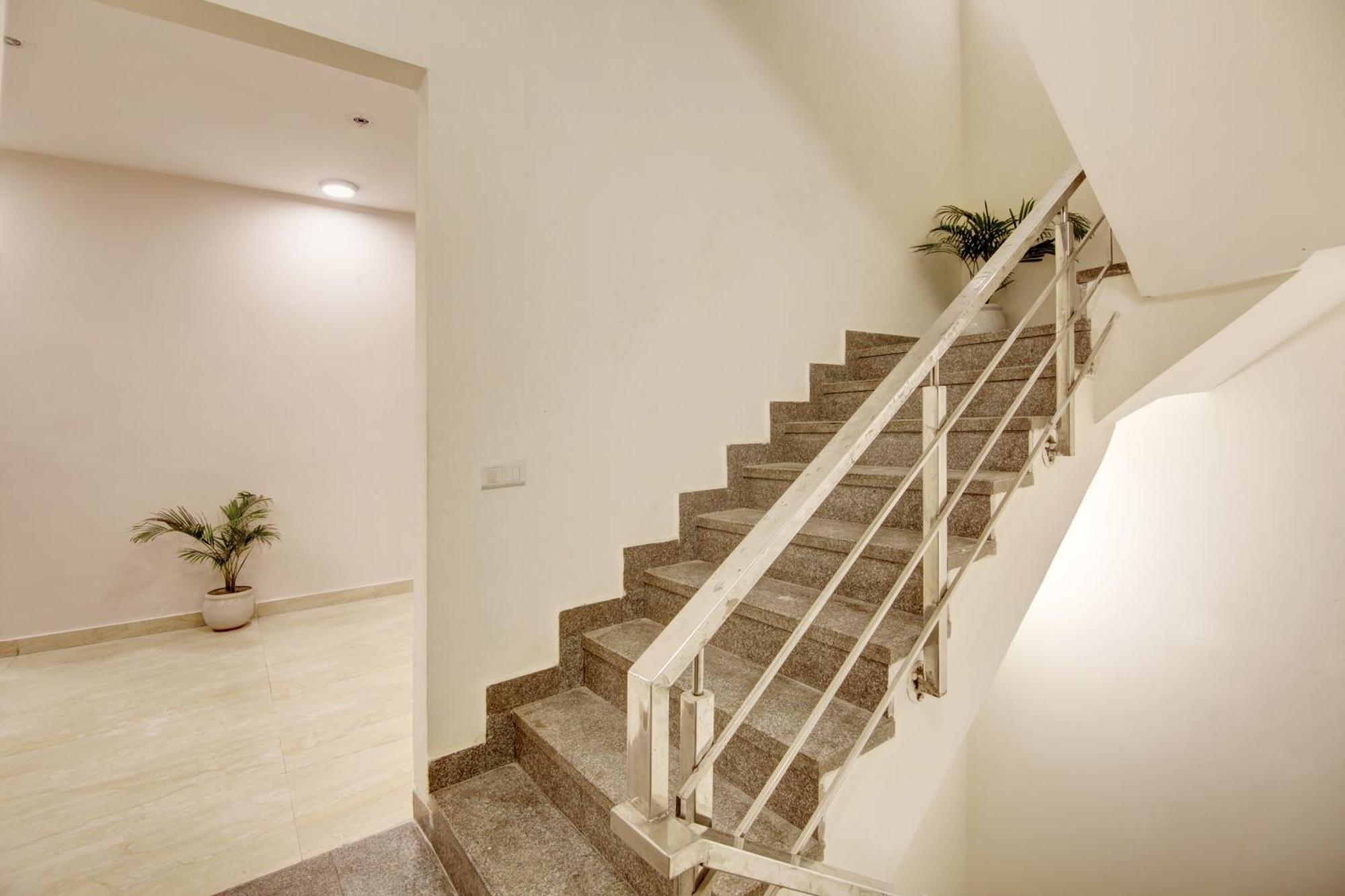 Limewood Stay - Fortis Hospital Gurgaon Luaran gambar