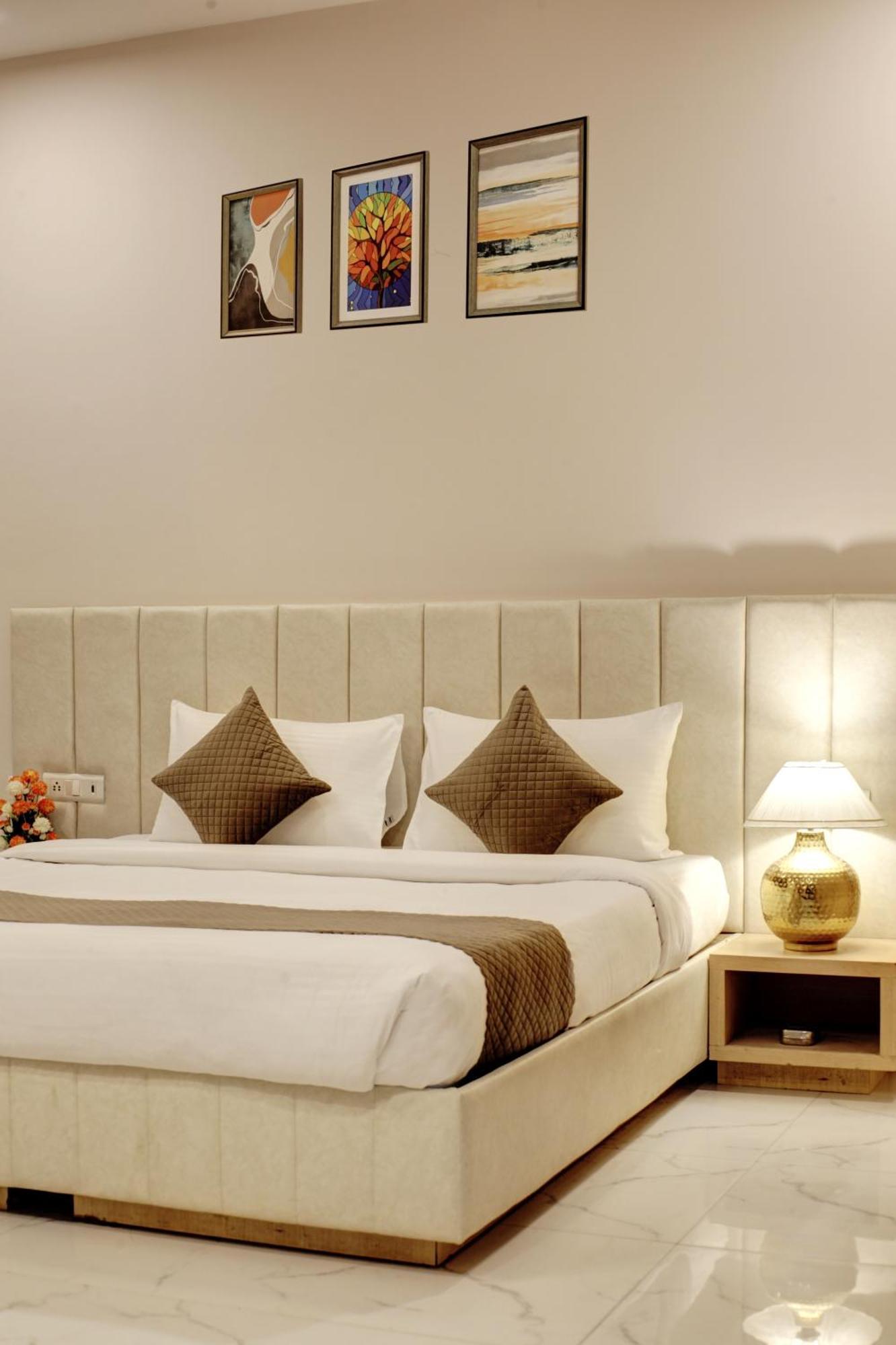 Limewood Stay - Fortis Hospital Gurgaon Luaran gambar